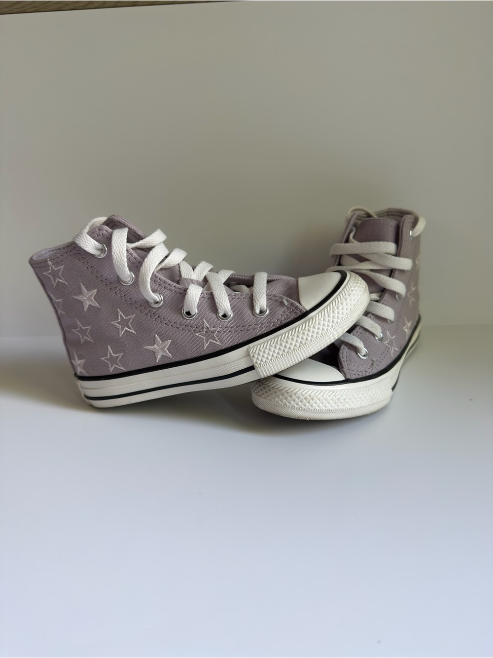 Converse Kids High-Top Star Sneakers size 12. Great used condition